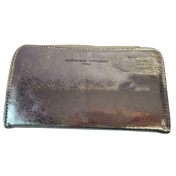 Adrienne Vittadini Studio Charging Zip Around Wallet Mint Crackled Metallic NWT - Picture 2 of 8
